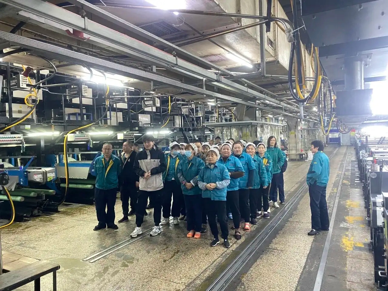 Ko Changshu polyester e whakahaere ana i te akoako ohorere